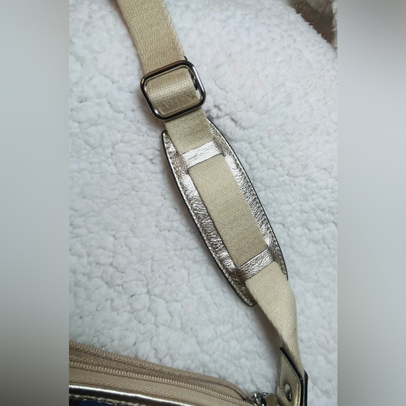 NWOT-Coach Julia  Legacy Swing Pack